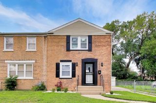 2504 E 96th Street, Chicago, IL 60617