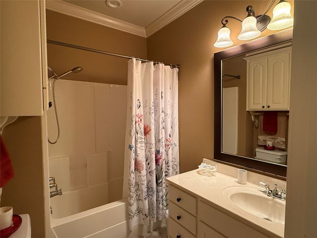 150 County Road 2439, Mineola, TX 75773