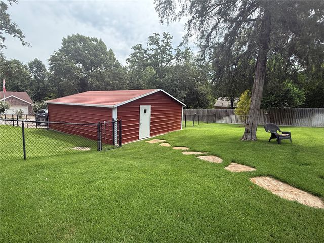 150 County Road 2439, Mineola, TX 75773