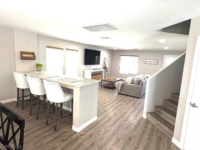 8328 Blazing Sky Court, Las Vegas, NV 89131