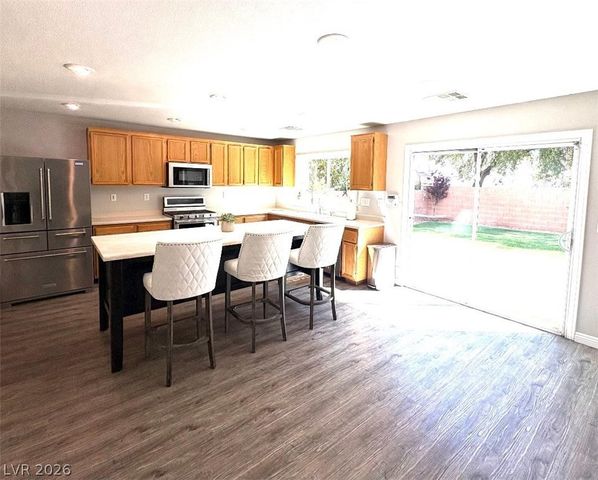 8328 Blazing Sky Court, Las Vegas, NV 89131