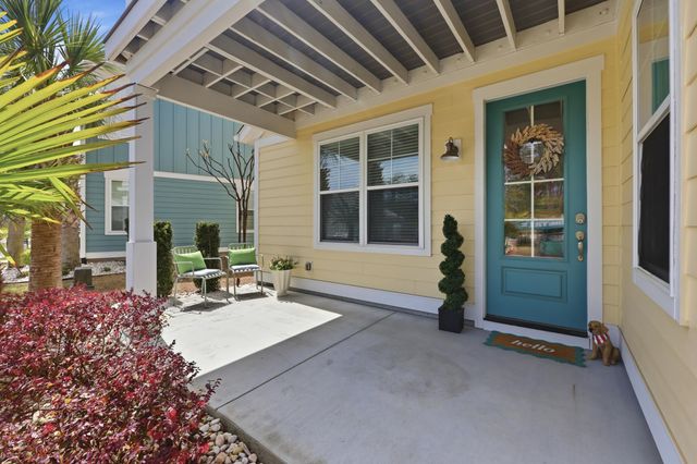 2089 Manor Parc Dr, Calabash, NC 28467