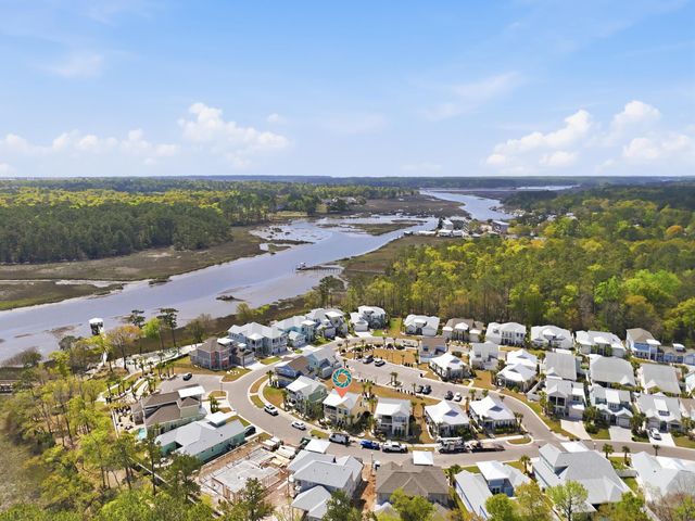 2089 Manor Parc Dr, Calabash, NC 28467