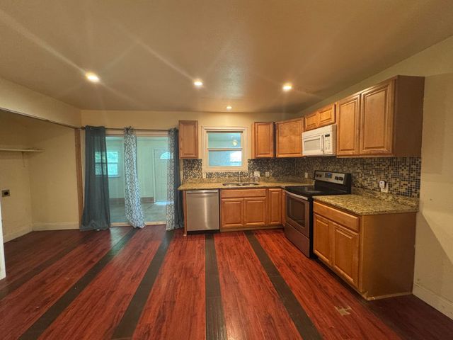 3401 Shea Court, Arlington, TX 76014