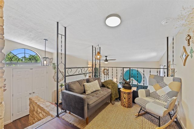 30 Pecan 2, Florence, TX 76527