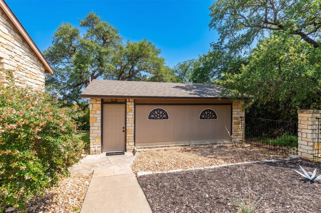 30 Pecan 2, Florence, TX 76527