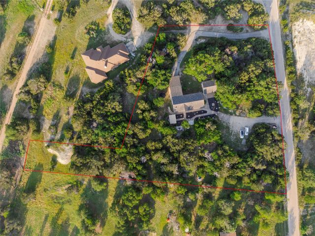 30 Pecan 2, Florence, TX 76527