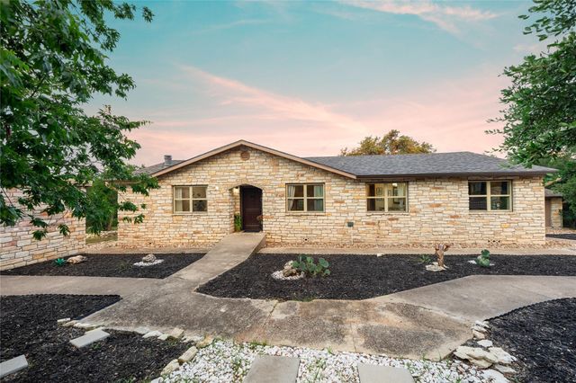 30 Pecan 2, Florence, TX 76527