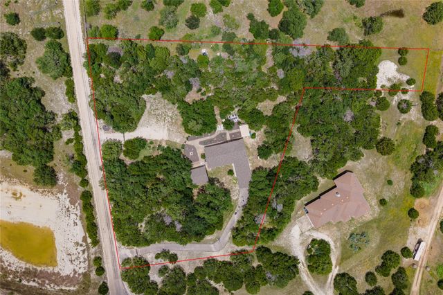 30 Pecan 2, Florence, TX 76527