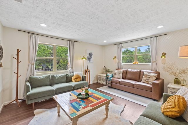 30 Pecan 2, Florence, TX 76527