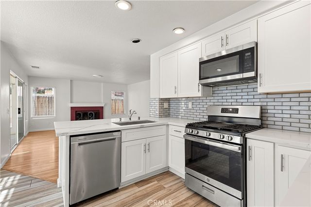 2136 E Colunga, Colton, CA 92324