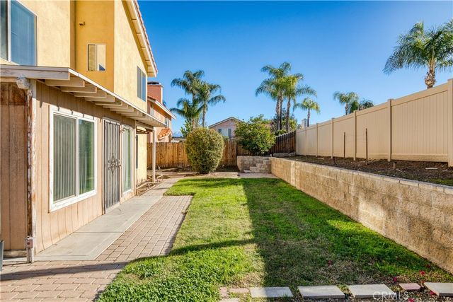 2136 E Colunga, Colton, CA 92324