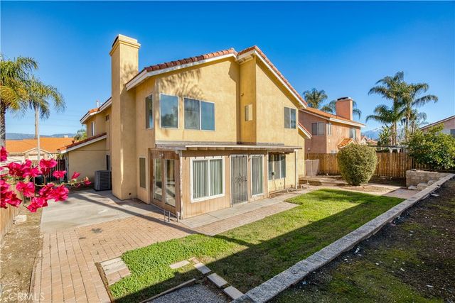 2136 E Colunga, Colton, CA 92324