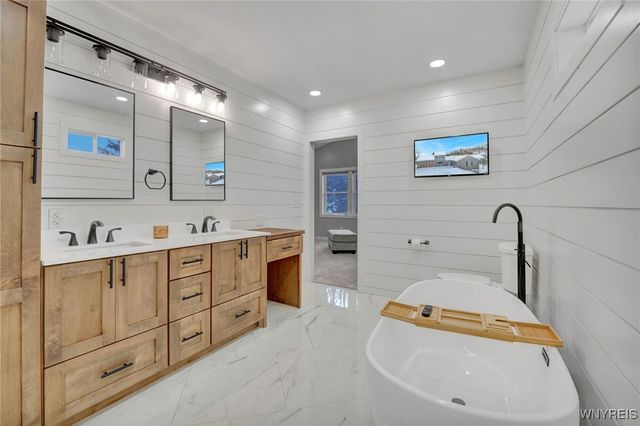 8425 Rohr Hill Road, East Otto, NY 14729