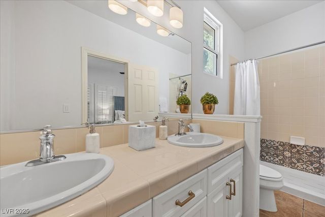 1327 Panini Drive, Henderson, NV 89052