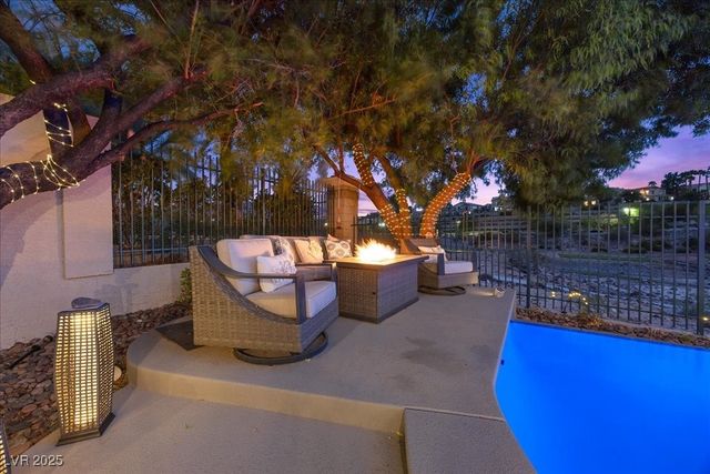 1327 Panini Drive, Henderson, NV 89052