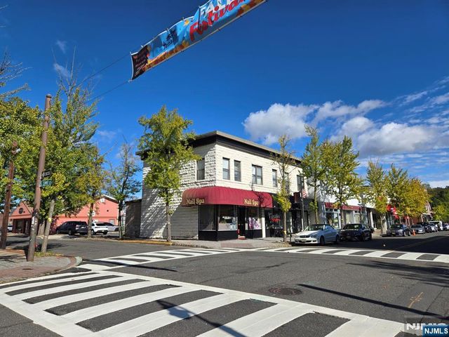29-31 WASHINGTON Street 2, Tenafly, NJ 07670