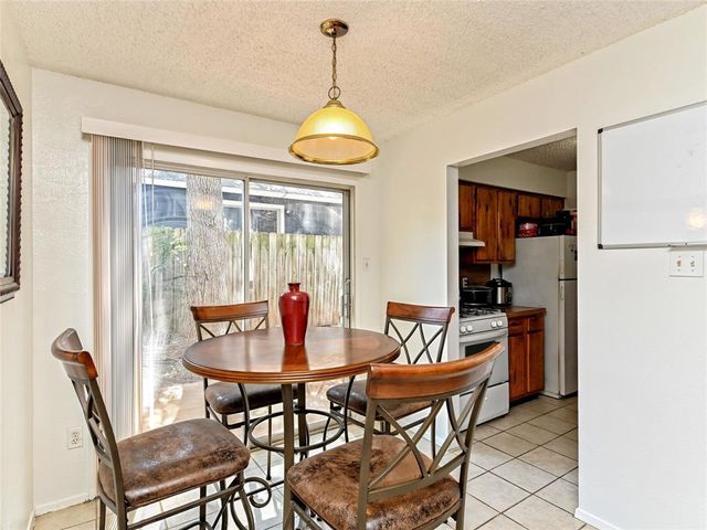 12002 Arrowwood DR, Austin, TX 78727