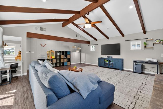 5724 Beech Ave, Orangevale, CA 95662