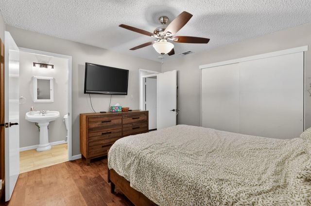 5724 Beech Ave, Orangevale, CA 95662