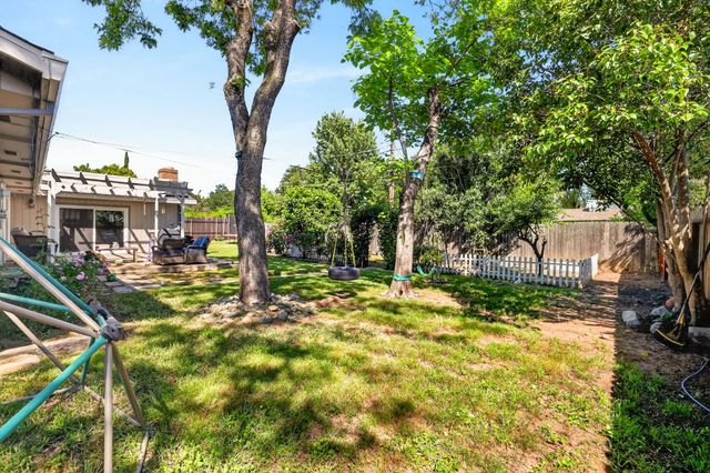 5724 Beech Ave, Orangevale, CA 95662