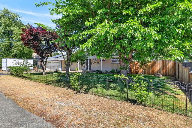 5724 Beech Ave, Orangevale, CA 95662