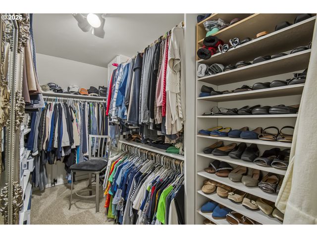 2235 Sw 194TH Ave, Beaverton, OR 97003
