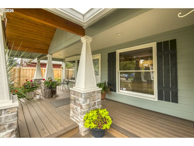 2235 Sw 194TH Ave, Beaverton, OR 97003