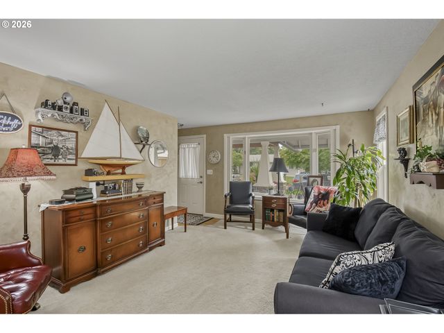 2235 Sw 194TH Ave, Beaverton, OR 97003