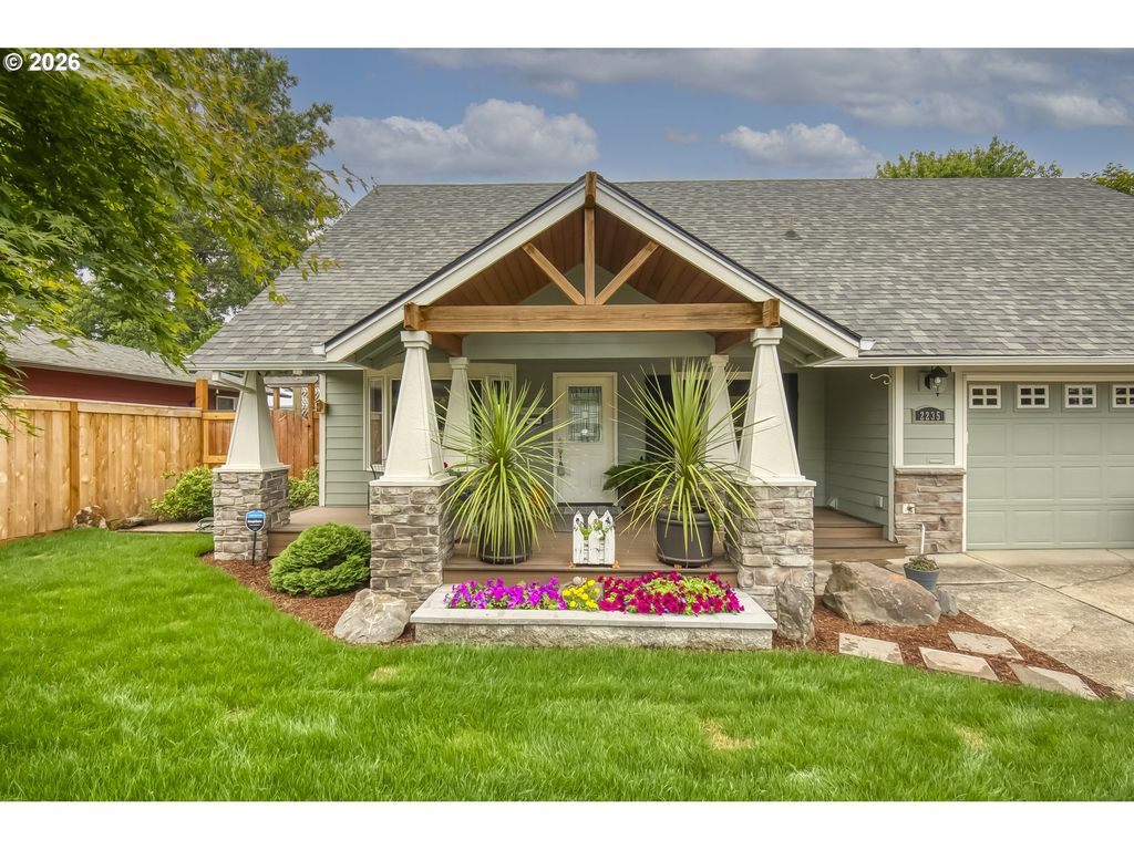 2235 Sw 194TH Ave, Beaverton, OR 97003