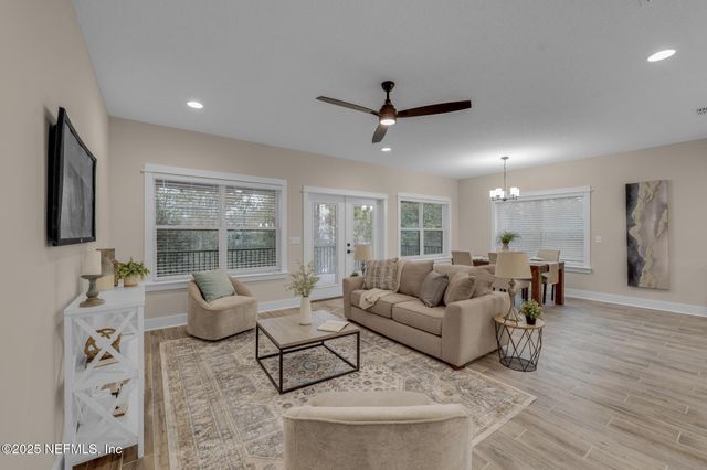 8863 AMALFI Court, Jacksonville, FL 32217