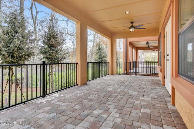 8863 AMALFI Court, Jacksonville, FL 32217