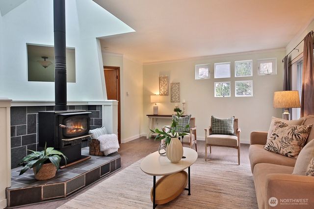 3654 Harper Street, Clinton, WA 98236