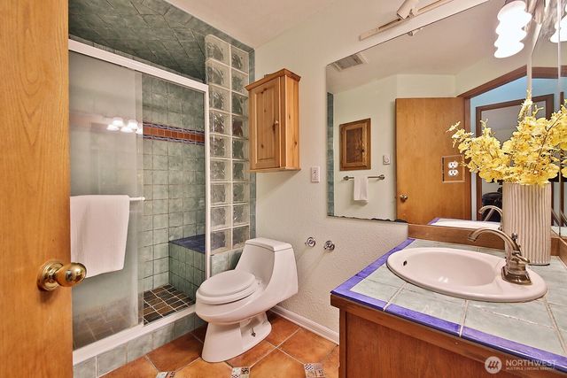 3654 Harper Street, Clinton, WA 98236