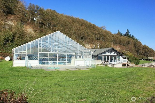 3654 Harper Street, Clinton, WA 98236