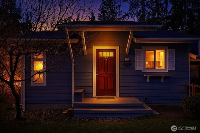 3654 Harper Street, Clinton, WA 98236