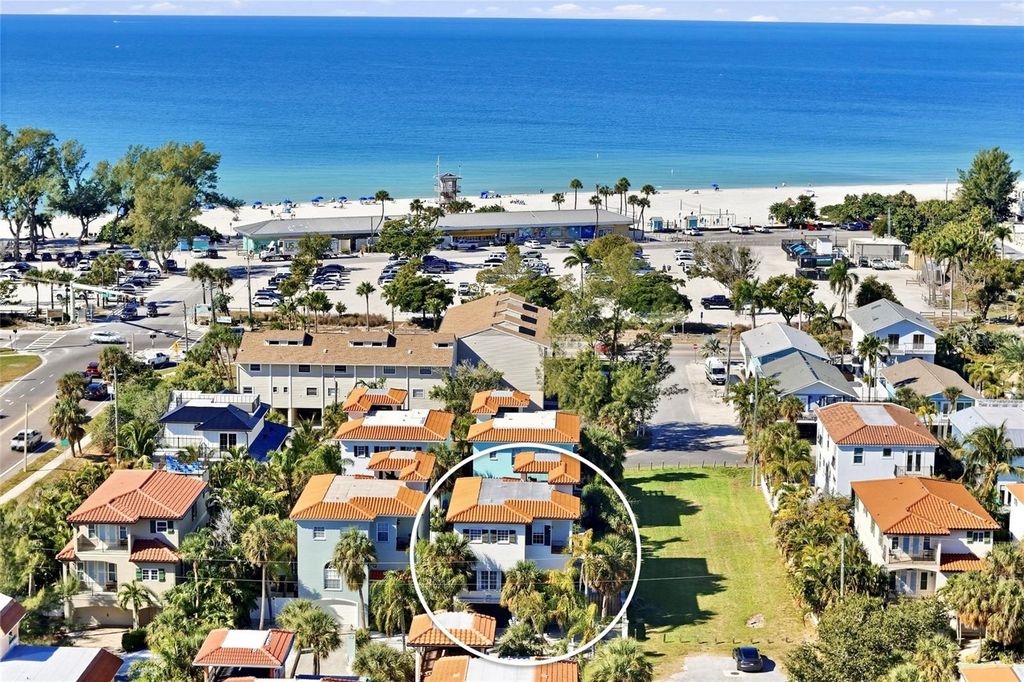 4006 5TH AVENUE, Holmes Beach, FL 34217