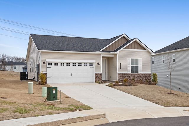 3316 Laurel Brook Ct, Columbia, TN 38401