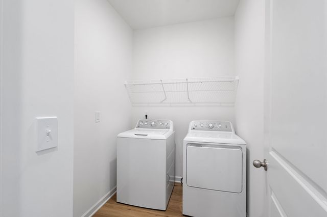3316 Laurel Brook Ct, Columbia, TN 38401