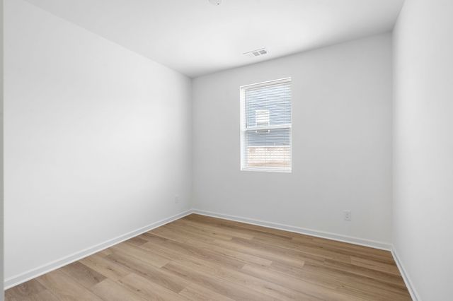 3316 Laurel Brook Ct, Columbia, TN 38401