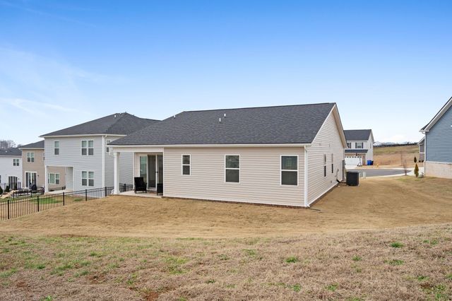3316 Laurel Brook Ct, Columbia, TN 38401