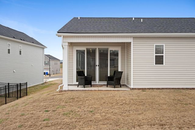 3316 Laurel Brook Ct, Columbia, TN 38401