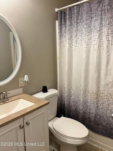 7736 Charleston Drive, Southaven, MS 38671