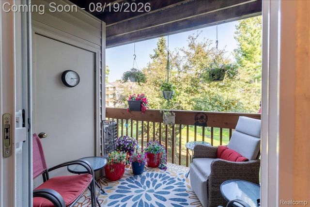 4929 Harbor Point Drive, Waterford Charter Township, MI 48329