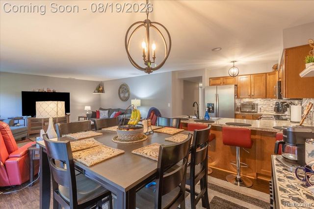 4929 Harbor Point Drive, Waterford Charter Township, MI 48329