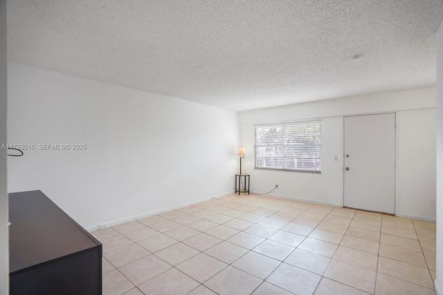 151 SW 135th Terrace 302T, Pembroke Pines, FL 33027
