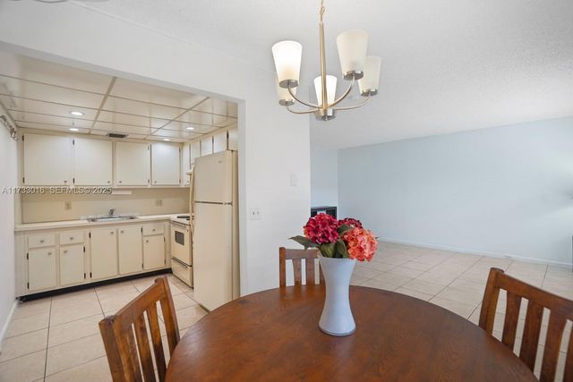 151 SW 135th Terrace 302T, Pembroke Pines, FL 33027