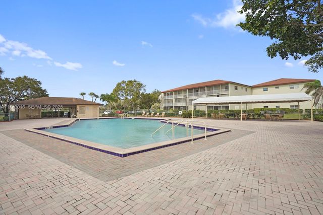 151 SW 135th Terrace 302T, Pembroke Pines, FL 33027