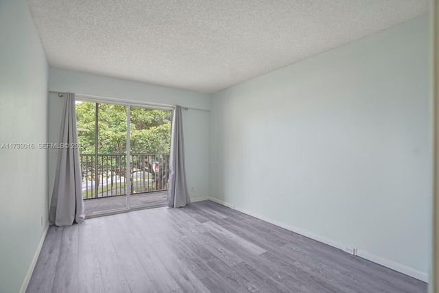 151 SW 135th Terrace 302T, Pembroke Pines, FL 33027