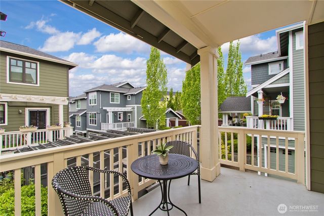 1843 NE Kenyon Court, Issaquah, WA 98029